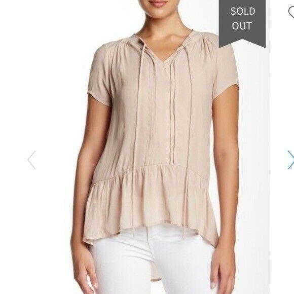 Ro & De Split Neck Ruffle Hem Short Sleeve Top - Picture 2 of 6